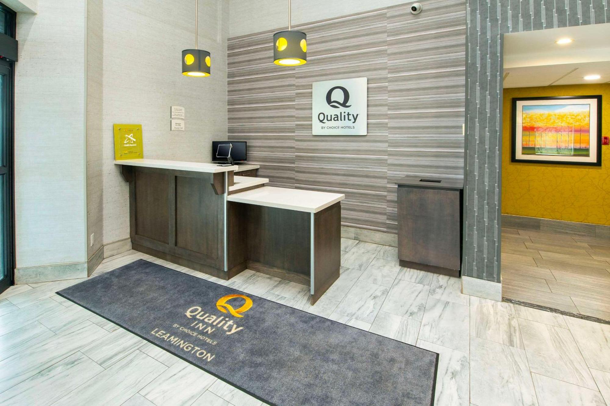 Quality Inn Лимингтон Экстерьер фото