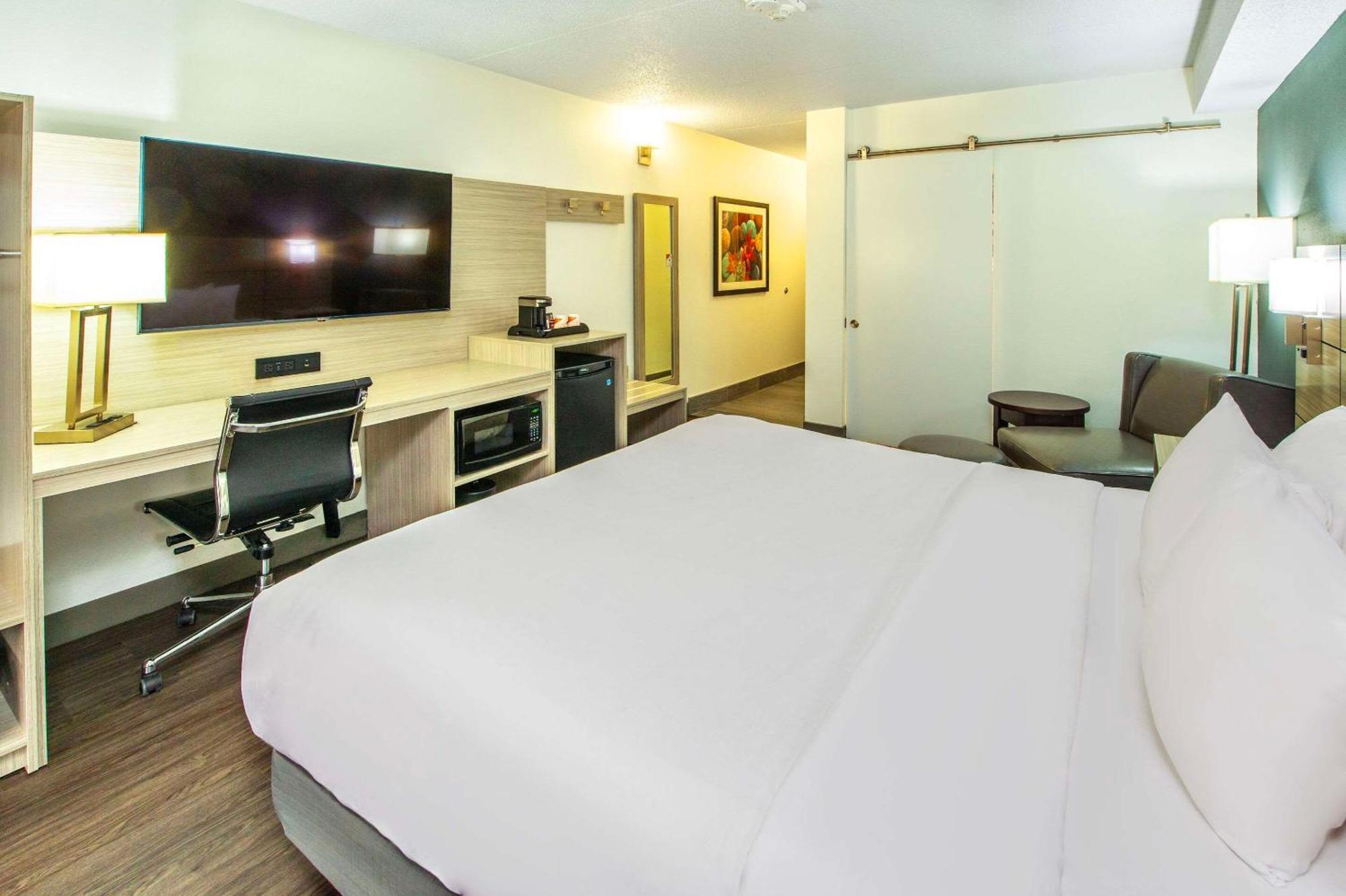 Quality Inn Лимингтон Экстерьер фото