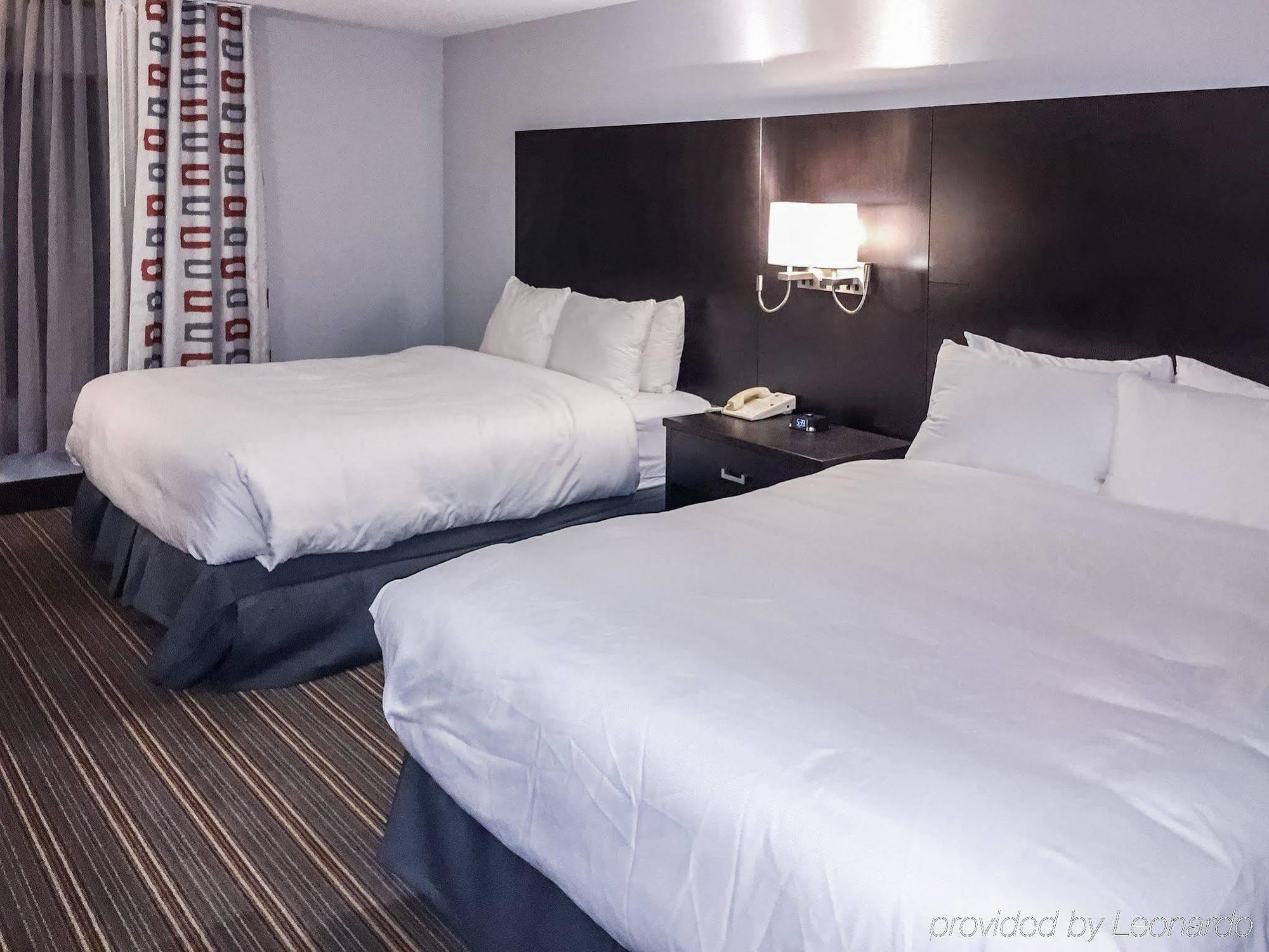 Quality Inn Лимингтон Экстерьер фото